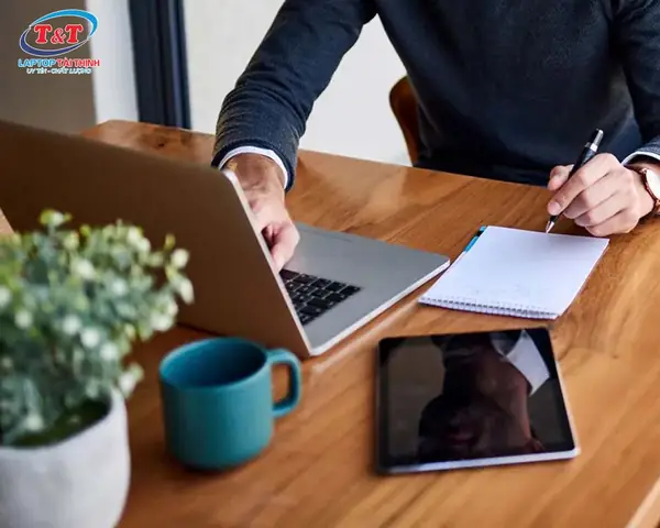 Lưu Trữ Các Dữ Liệu Công Việc
