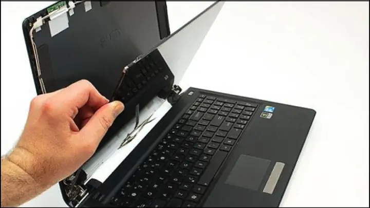 Màn Hình Máy Tính Bị Lỗi