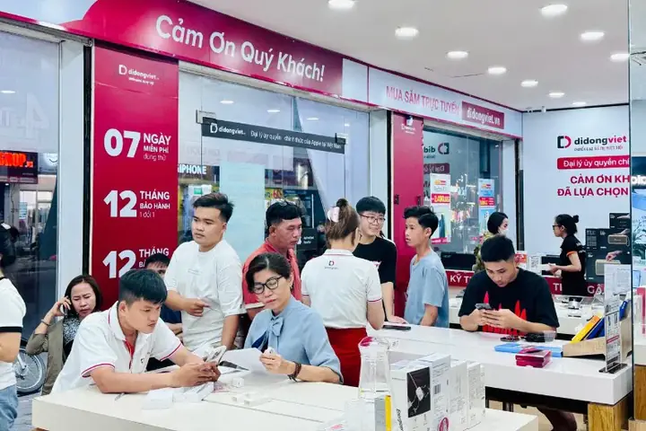 Đánh Giá Khách Hàng