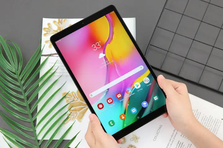 Giao Diện Mới Với Nhiều Tính Năng