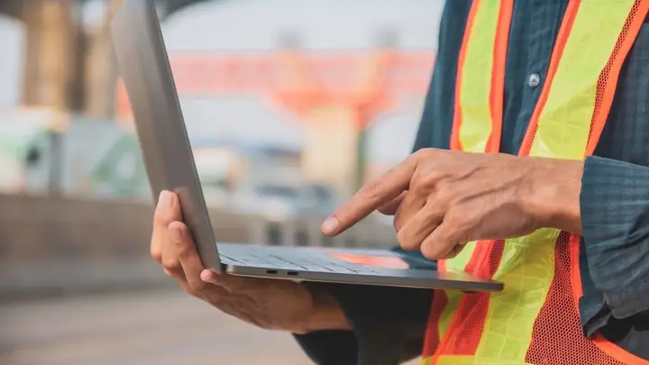 Các Tiêu Chí Quan Trọng Khi Chọn Laptop Xây Dựng