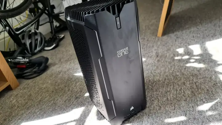 Corsair One I300