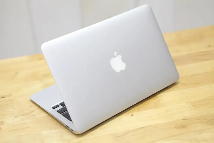 Macbook Air 11 Inch Mid 2011 - Sự Kết Hợp Tinh Tế Dành Riêng Cho Học Sinh Macbook Air 11 Inch Mid 2011 - Sự Kết Hợp Tinh Tế Dành Riêng Cho Học Sinh