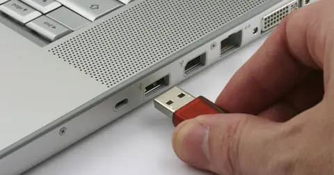 Máy Tính Không Hiển Thị Usb