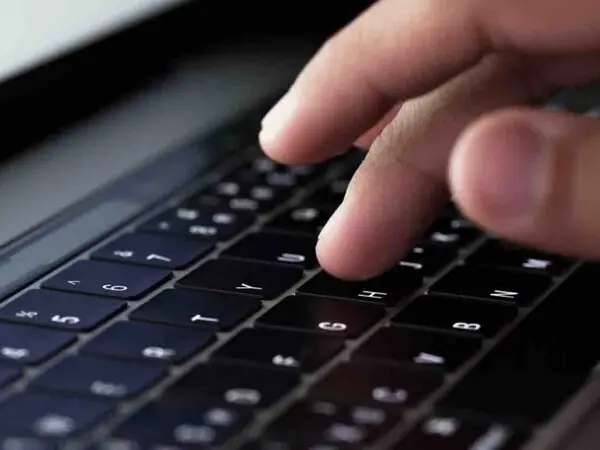Khởi Động Máy Ở Chế Độ Safe Mode