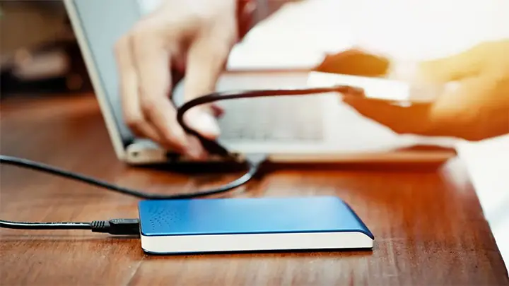 Bạn Hoàn Toàn Có Thể Tự Mình Sửa Lỗi Máy Tính Không Nhận Ổ Cứng Tại Nhà Bạn Hoàn Toàn Có Thể Tự Mình Sửa Lỗi Máy Tính Không Nhận Ổ Cứng Tại Nhà