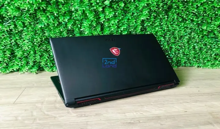 Laptop Cũ Msi