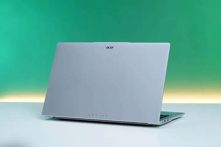 Laptop Acer Aspire Lite 15 Al15-71p-517d