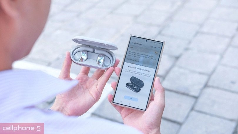 So sánh thiết kế tai nghe giữa Xiaomi và Huawei
