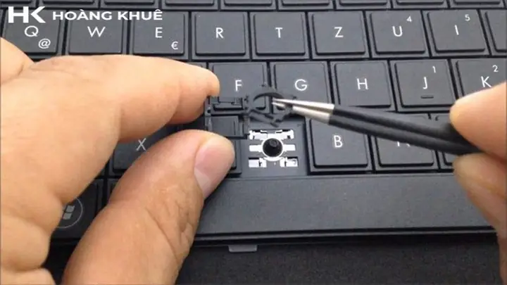 Máy Tính Kêu Do Kẹt Bàn Phím