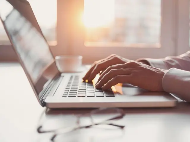 Nguyên Nhân Tại Sao Quạt Laptop, Máy Tính Kêu To