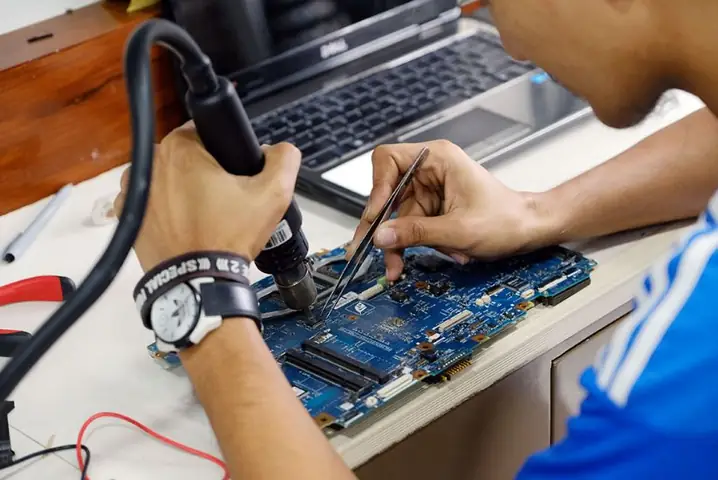 Dạy Học Sửa Chữa Laptop Tại Hà Nội Vừa Học Vừa Làm