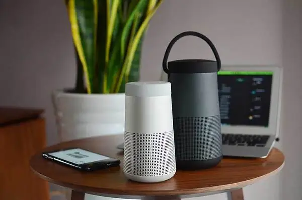 Các Ưu Điểm Nổi Bật Khi Sử Dụng Loa Bluetooth Bose : Các Ưu Điểm Nổi Bật Khi Sử Dụng Loa Bluetooth Bose :