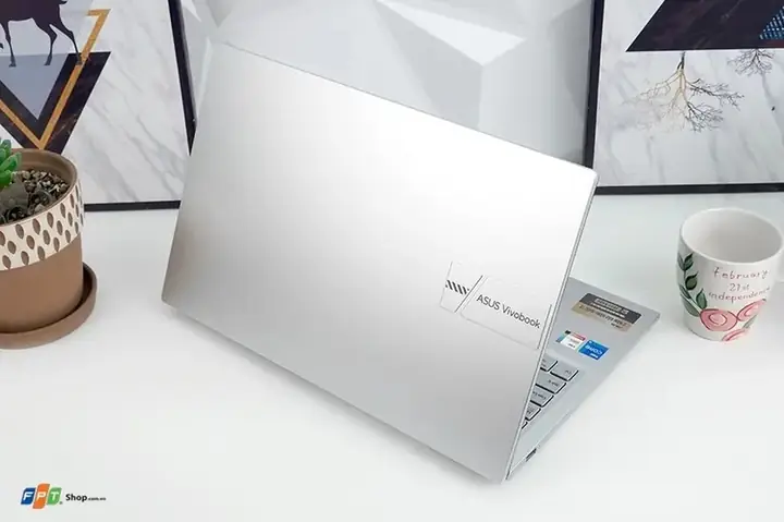 Laptop Asus Vivobook X1504va-nj526w
