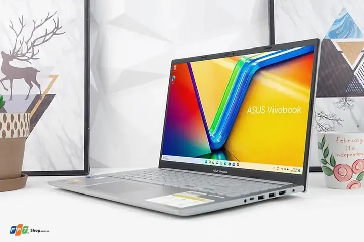 Laptop Asus Vivobook 15 X1504za-nj517w
