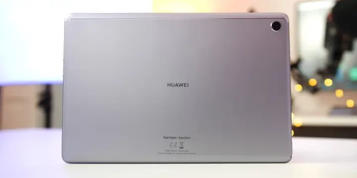 Thiết Kế Chắc Chắn, 4 Loa Harman/kardon Thiết Kế Chắc Chắn, 4 Loa Harman/kardon