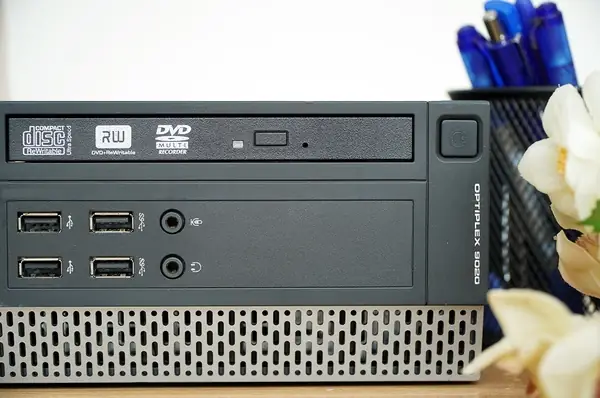 Máy Tính Để Bàn Dell Optiplex