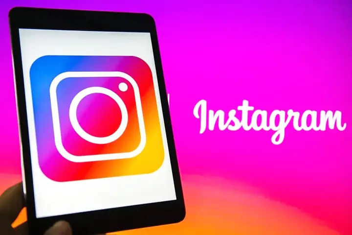 Các Thao Tác Để Xem Livestream Trên Instagram