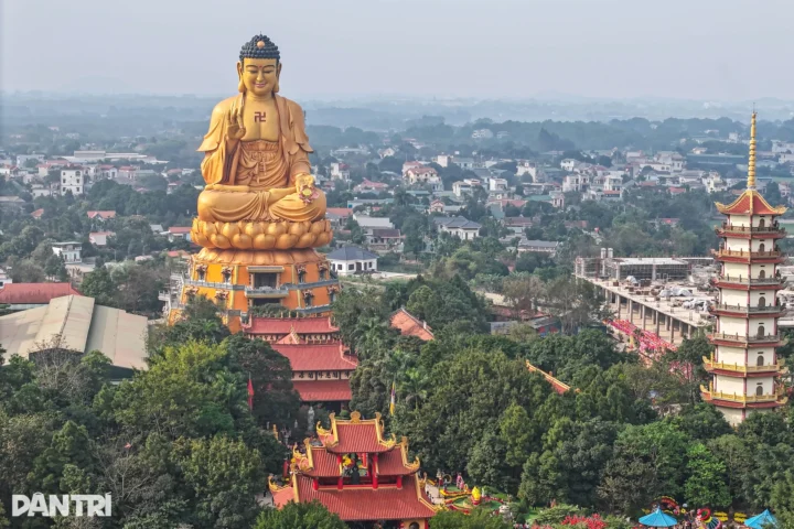 Khám phá Tượng Phật Lớn Nhất Đông Nam Á: Kỷ lục và Ý nghĩa Cận cảnh vẻ uy nghiêm của tượng Phật