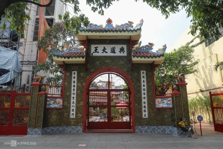Đền Thờ Đức Thánh Trần Hưng Đạo: Di Sản Lịch Sử & Tâm Linh