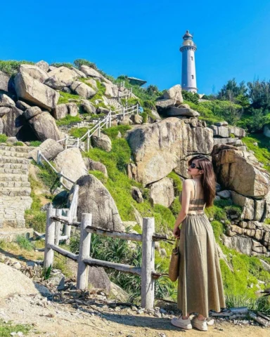 Hải Đăng Mũi Đại Lãnh Phú Yên