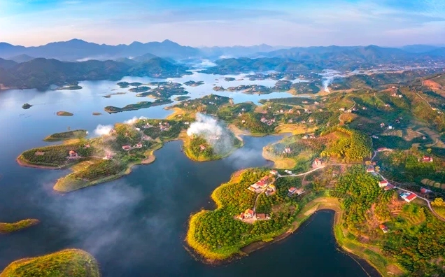 Hồ Cấm Sơn Bắc Giang thơ mộng