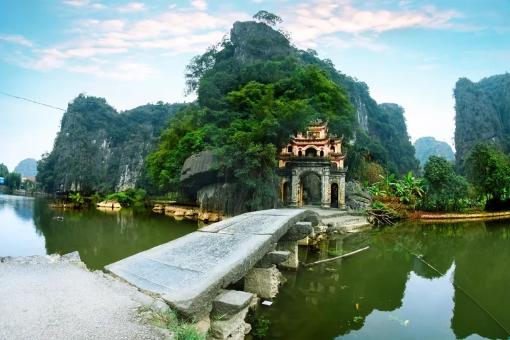 Kiến trúc đồ sộ của chùa Bái Đính