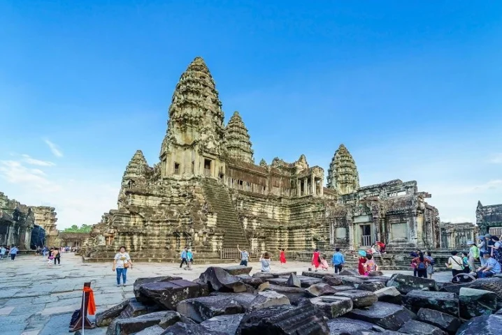 Kiến trúc độc đáo của các tòa tháp Angkor Wat