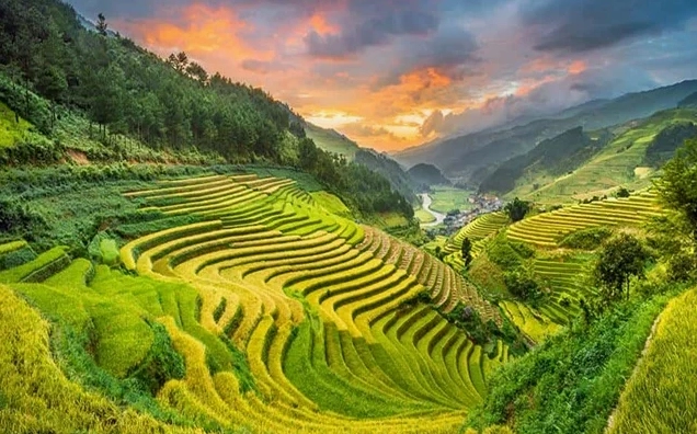 Vẻ đẹp núi non hùng vĩ tại Lai Châu