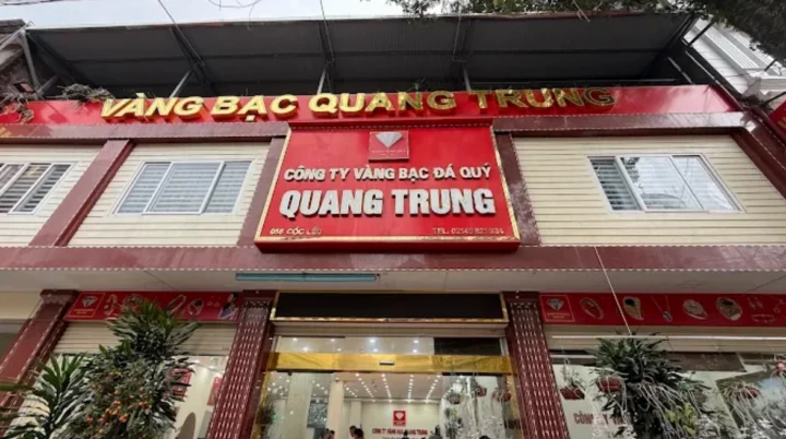 Biểu đồ phân tích giá vàng Quang Trung