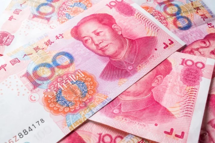 Nhân Dân Tệ: Sức Mạnh Kinh Tế và Tương Lai Phát Triển 2026 Biểu tượng Nhân Dân Tệ và bản đồ Trung Quốc