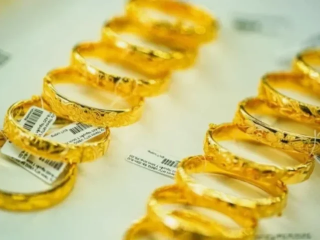 Vàng 98 Bao Nhiêu 1 Chỉ 2026: Cập Nhật Giá Mới Nhất & Phân Tích Biểu tượng vàng và biểu đồ giá