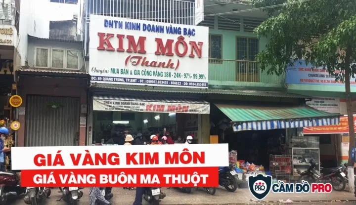 Giá vàng 9999 hôm nay Kim Môn BMT: Cập nhật 2026 Người dân xem giá vàng tại bảng niêm yết ở BMT